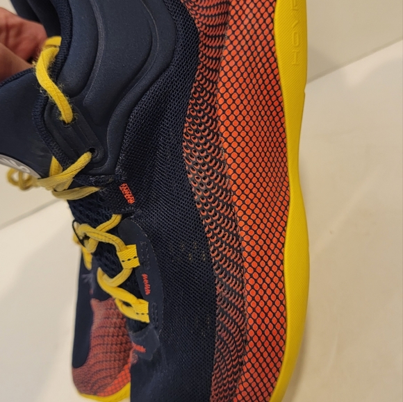 Under armour men sneakers size 10 - Picture 4 of 11